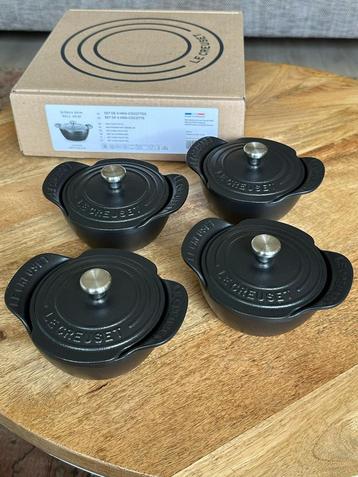 Le Creuset Mini Cocotte Set (4-delig) - Zwart  beschikbaar voor biedingen