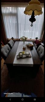 Tafel plus 4 stoelen, Ophalen, 100 tot 150 cm, 50 tot 100 cm, Zo goed als nieuw