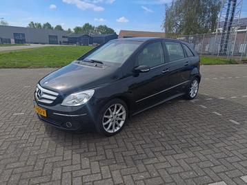 Mercedes-Benz B-Klasse 1.7 B170 5DRS 2006 Zwart beschikbaar voor biedingen