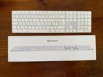 Apple Magic Keyboard met numpad, Gebruikt, Multimediatoetsen, Ophalen of Verzenden, Draadloos