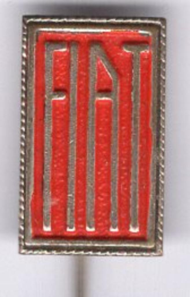 FIAT rood op zilverkleurig auto speldje ( B_048 ), Verzamelen, Speldjes, Pins en Buttons, Nieuw, Speldje of Pin, Transport, Verzenden