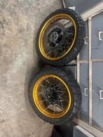 Velgen met nieuwe banden bmw gs 1200 / 1250, Motoren, Ophalen, Nieuw