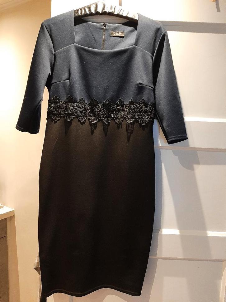 jurk Vintage Chic, Kleding | Dames, Jurken, Zo goed als nieuw, Maat 38/40 (M), Zwart, Onder de knie, Ophalen of Verzenden