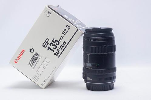 Canon EF 135 mm f/2.8SF, Audio, Tv en Foto, Fotografie | Lenzen en Objectieven, Zo goed als nieuw, Telelens, Ophalen of Verzenden