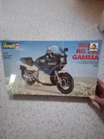 Revell Suzuki RG 250 Gamma 1/12 Modelbouwdoos, Ophalen, Auto, Zo goed als nieuw, 1:32 tot 1:50