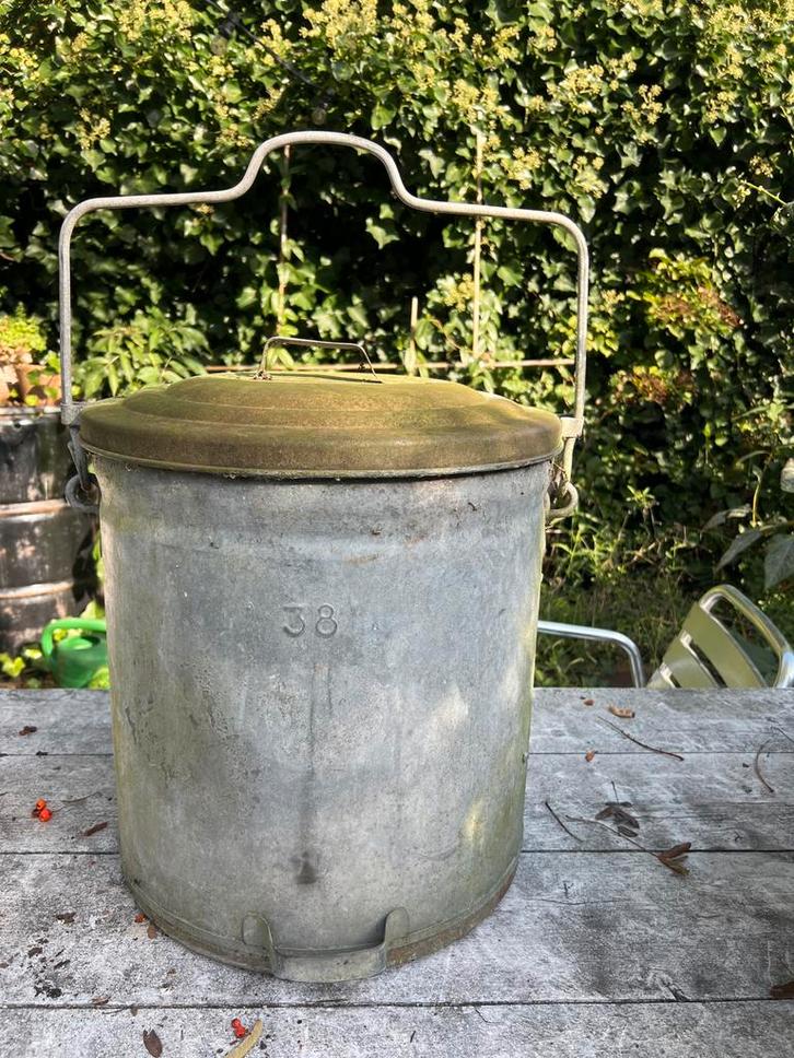 Oude Zinken Wastobbe met Deksel, Huis en Inrichting, Keuken | Keukenbenodigdheden, Gebruikt, Ophalen