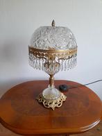 Mooie Kristallen Tafellamp Een Eyecatcher !!, Antiek en Kunst, Antiek | Lampen, Ophalen