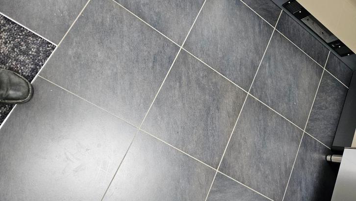 Vloertegels zwart met marmerprint, Doe-het-zelf en Verbouw, Tegels, Nieuw, Vloertegels, Keramiek, 40 tot 60 cm, 40 tot 60 cm, 5 tot 10 m²