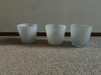 3 wit glazen bloempotten, Ophalen of Verzenden, Zo goed als nieuw