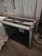 Flightcase.

53 x 49,5 x 21,5 cm  KOOPJE!, Ophalen of Verzenden, Zo goed als nieuw, Overige instrumenten, Flightcase