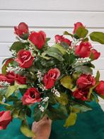 kunst boeket rozen rood met wit kruid, Ophalen of Verzenden, 'T Olde Gre-j, Info@toldegrej.nl, Endepoelstraat 20f Didam