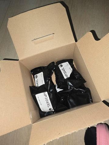 Inkt hp 304xl 3x zwart 1x kleur beschikbaar voor biedingen