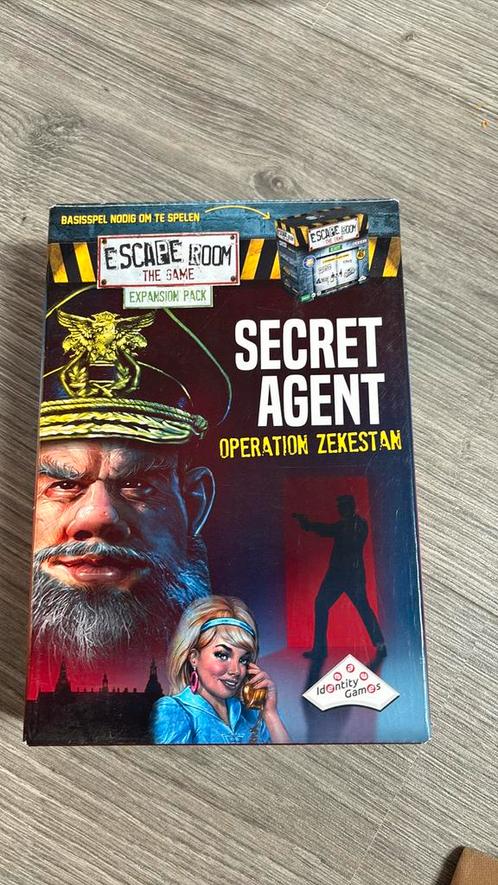 Escape Room the Game uitbreidingset Secret Agent, Hobby en Vrije tijd, Gezelschapsspellen | Kaartspellen, Zo goed als nieuw, Ophalen of Verzenden