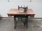 antieke trapnaaimachine met gietijzeren onderstel Durkopp, Antiek en Kunst, Antiek | Naaimachines, Ophalen