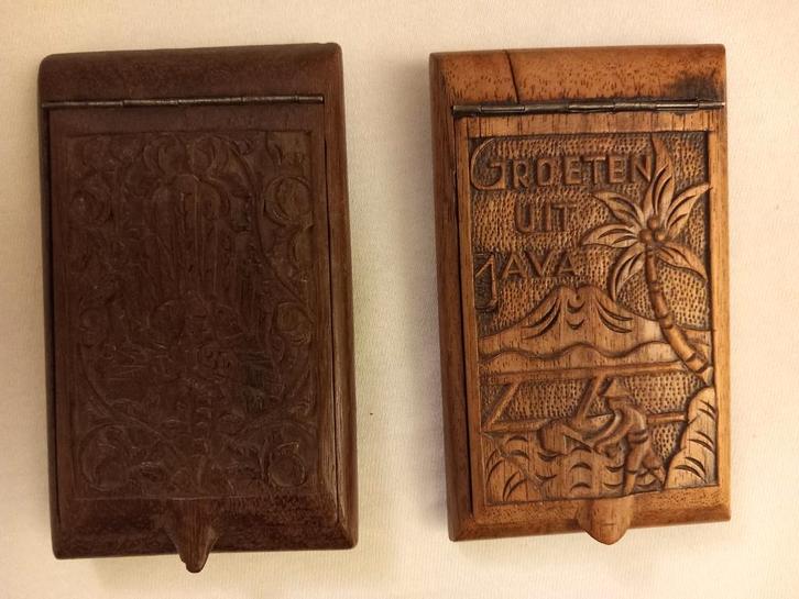 Houtsnijwerk nederlands-indie, sigarettenhouders, Java doos, Antiek en Kunst, Kunst | Beelden en Houtsnijwerken, Ophalen of Verzenden
