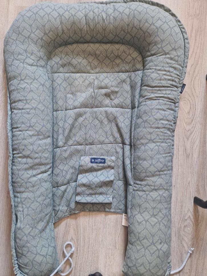 Zaffiro Babynestje Bottle Green, Kinderen en Baby's, Babydragers en Draagdoeken, Gebruikt, Overige typen, Ophalen of Verzenden
