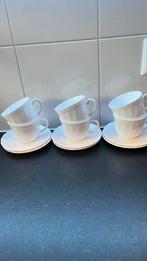 Arcopal France Set van 6 Witte Melkglas Kopjes en Schotels, Ophalen of Verzenden