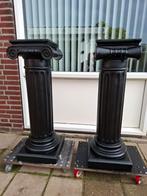 Twee zwarte zuilen - 1 meter hoog, Huis en Inrichting, Woonaccessoires | Zuilen en Pilaren, Ophalen of Verzenden, Gebruikt