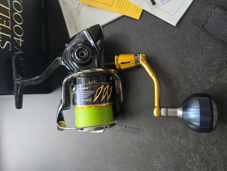 Shimano Stella SW-4000-XG, Watersport en Boten, Hengelsport | Zeevissen, Zo goed als nieuw, Molen, Ophalen of Verzenden