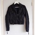 Mooi kort jasje maat 38, Maat 38/40 (M), Zwart, Ophalen of Verzenden, Zo goed als nieuw