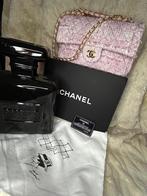 Chanel Flap bag Pink Tweed Crossbody, Sieraden, Tassen en Uiterlijk, Tassen | Damestassen, Nieuw, Schoudertasje, Roze, Verzenden