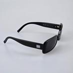 Calvin Klein CK 20537S Zonnebril Zwart, Calvin Klein, Zo goed als nieuw, https://www.calvinklein.nl/contact, 205 West 39th Street, New York, NY 10018, Verenigde Staten