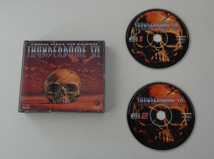 Thunderdome VI : From Hell To Earth 2xCD uit 1994, Cd's en Dvd's, Cd's | Dance en House, Zo goed als nieuw, Ophalen