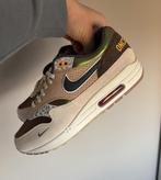 Nike Air Max 1 ‘University of Oregon’ maat 45, Ophalen of Verzenden, Nieuw, Overige kleuren
