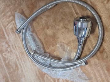 ️ Beweegbare kraan met flexibele slang – nieuw beschikbaar voor biedingen