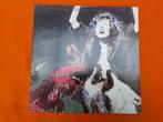 Joni Mitchell - Dog eat dog (1985), Cd's en Dvd's, Vinyl | Pop, Ophalen of Verzenden, 1980 tot 2000, Gebruikt, 12 inch