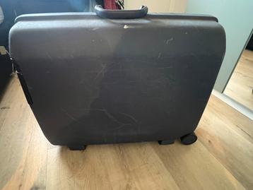 Samsonite koffer beschikbaar voor biedingen