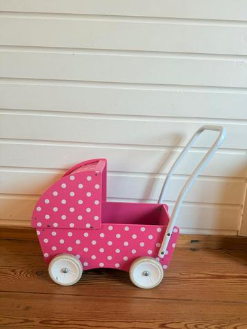 Leuke Poppenwagen / Kinderwagen beschikbaar voor biedingen