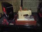 antieke kinder naaimachine/en disney behang, Antiek en Kunst, Ophalen