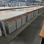 Diverse stalen laden kasten ladekasten ladenkast ladekast