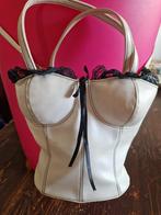 Een vintage tas in de vorm van een bustier, Ophalen of Verzenden, Gebruikt, Wit, Schoudertasje