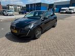 Peugeot 208 1.2 Puretech 2022 Zwart lichtmetalen velgen, Voorwielaandrijving, 74 pk, 1199 cc, Handgeschakeld