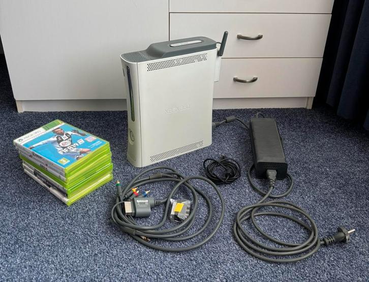 ZEER NETTE XBOX 360 met spellen !, Spelcomputers en Games, Games | Xbox 360, Zo goed als nieuw, 2 spelers, Vanaf 3 jaar, Ophalen of Verzenden