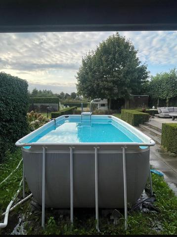 Zwembad Intex + Zandfilterpomp - Klaar voor gebruik! beschikbaar voor biedingen