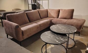 Hoekbank Daisy - Showroommodel aanbieding beschikbaar voor biedingen