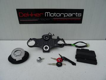 Complete Slotenset + ECU Yamaha YZF 690 R7 2021-2022-2023