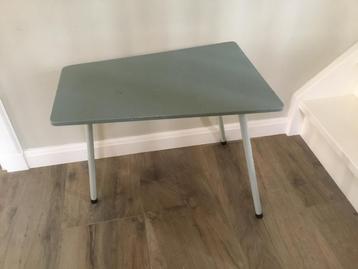 Retro tafeltjes/retro tafeltjes/vintage tafeltjes