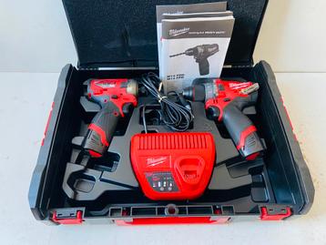 Milwaukee M12FPP2AQ-202X schroefmachine set combipack beschikbaar voor biedingen