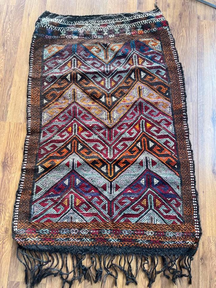 Handgeweven Kilim - Balouch of Yomut “chuval”, Antiek en Kunst, Antiek | Kleden en Textiel, Ophalen of Verzenden