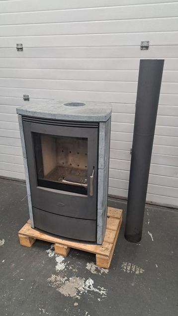 Houtkachel  beschikbaar voor biedingen