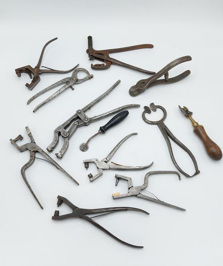 Set Leerbewerkings Gereedschap (57241-10), Antiek en Kunst, Antiek | Gereedschap en Instrumenten, Ophalen of Verzenden