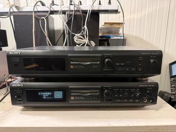 Twee sony Minidisk spelers ( lees ) beschikbaar voor biedingen