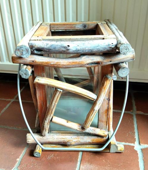 Windlicht hout, Huis en Inrichting, Woonaccessoires | Kandelaars en Kaarsen, Zo goed als nieuw, Kandelaar, 25 tot 50 cm, Hout