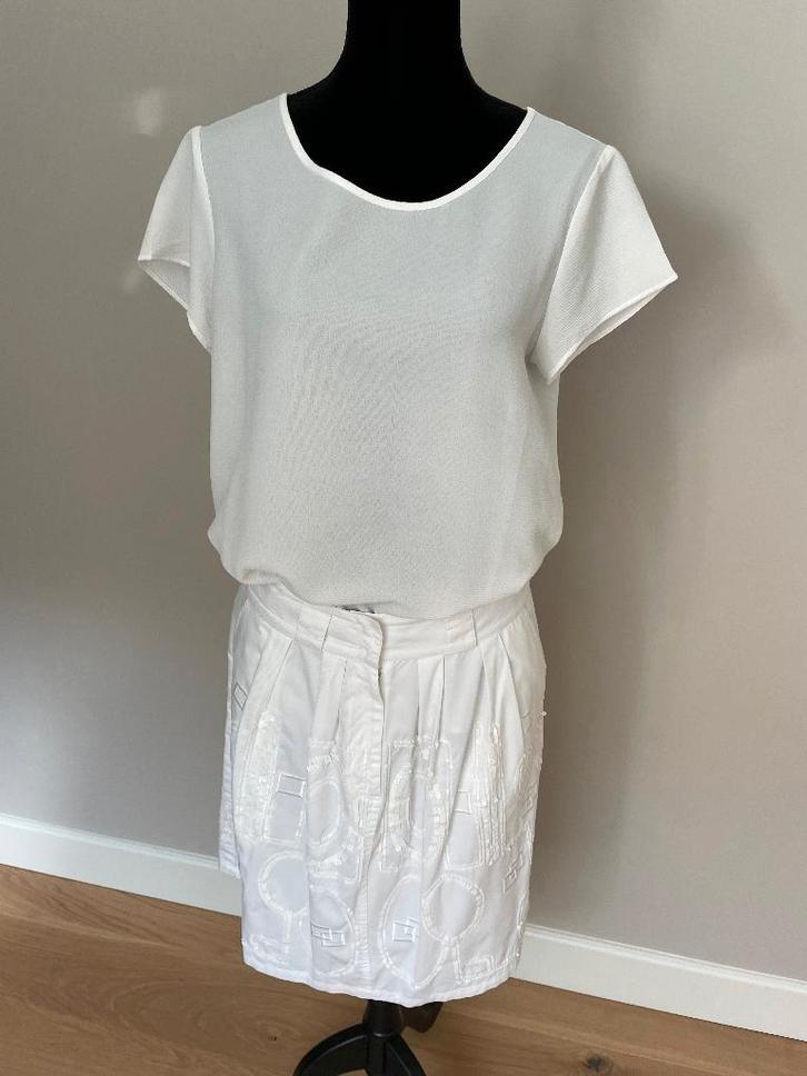 Rok wit Essentiel Antwerp, Kleding | Dames, Rokken, Zo goed als nieuw, Maat 38/40 (M), Wit, Knielengte, Ophalen