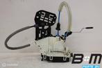 Deurslot linksachter Mercedes B-Klasse W246 A2047302735, Gebruikt