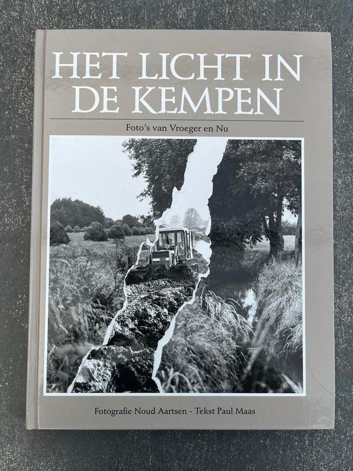 Het Licht in de Kempen - Paul Maas 1993, Boeken, Streekboeken en Streekromans, Zo goed als nieuw, Noord-Brabant, Ophalen of Verzenden